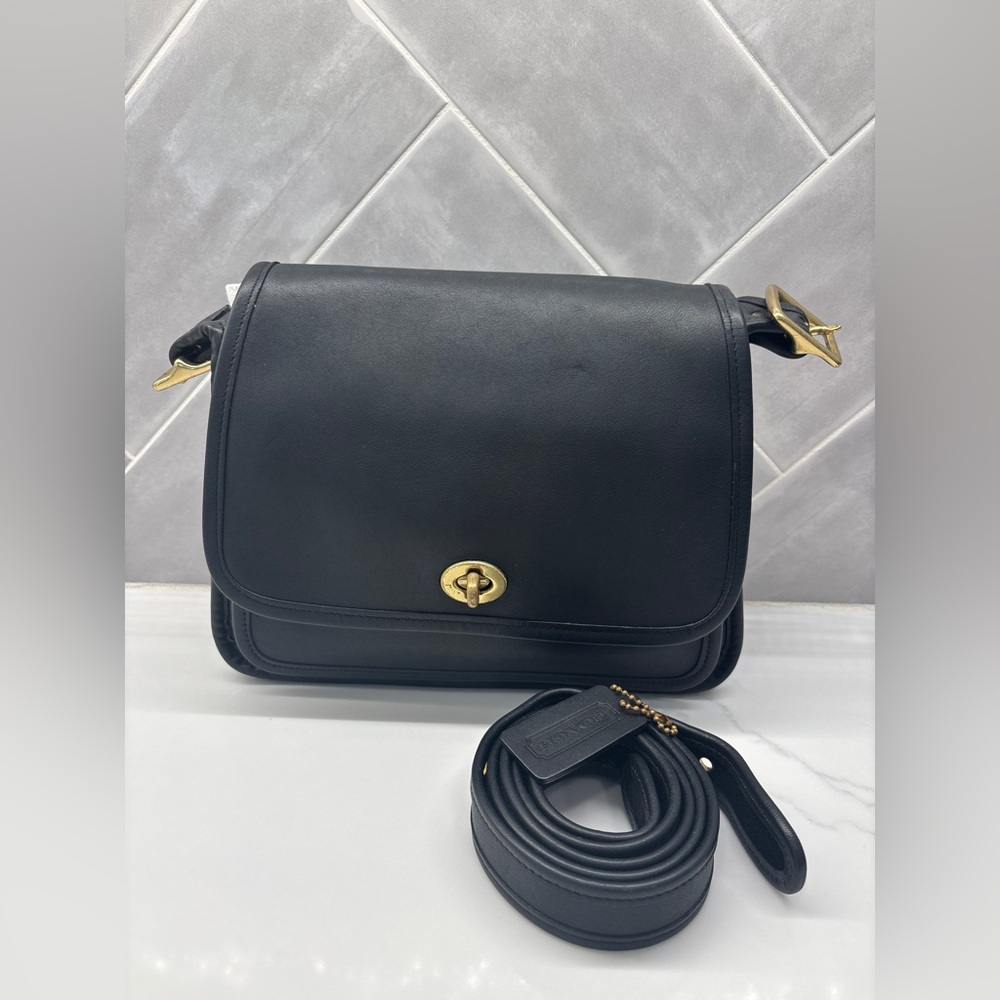 Black and Brass Vintage Coach Rambler Legacy